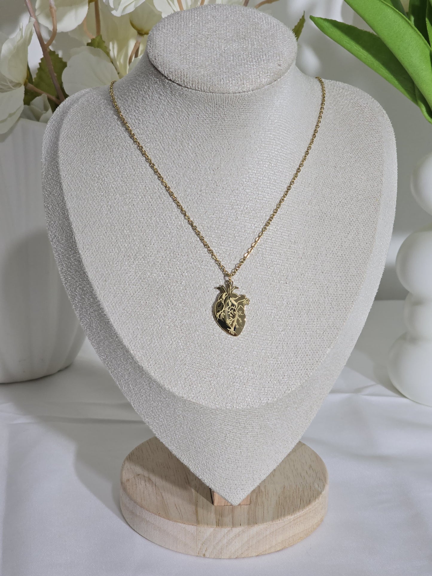 Collier coeur anatomique