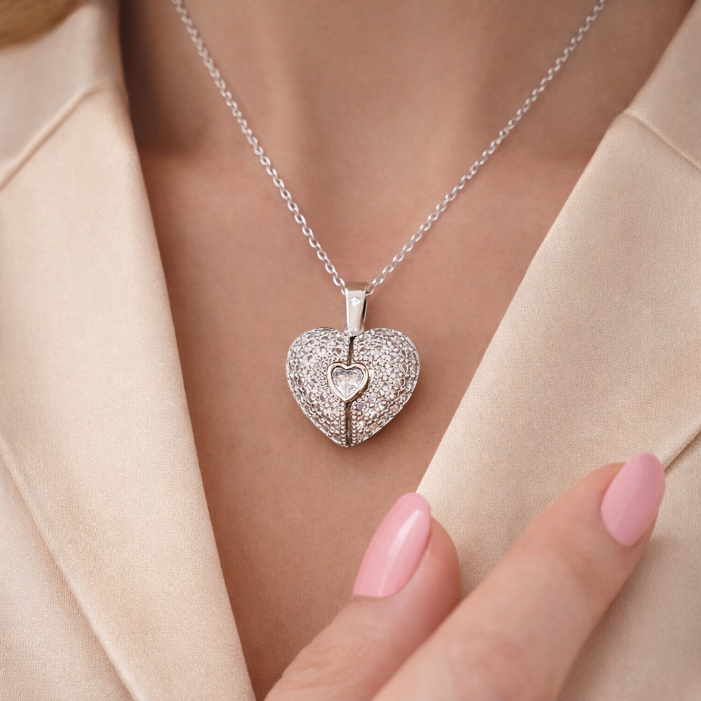 Collana Cuore Angelo con Nome — Collana Personalizzata, Idea Regalo Speciale