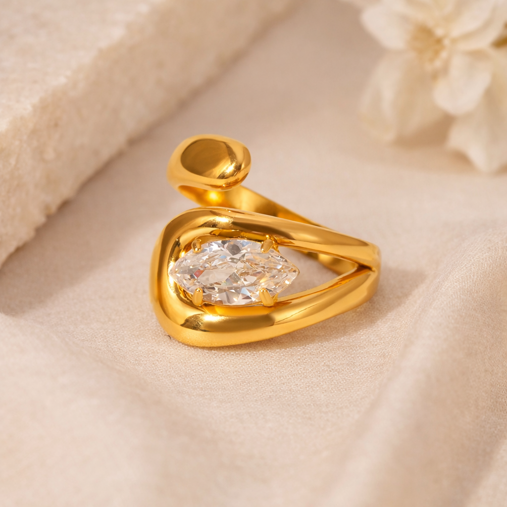 Anello Goccia Avvolgente