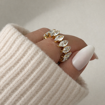 Anello Mina