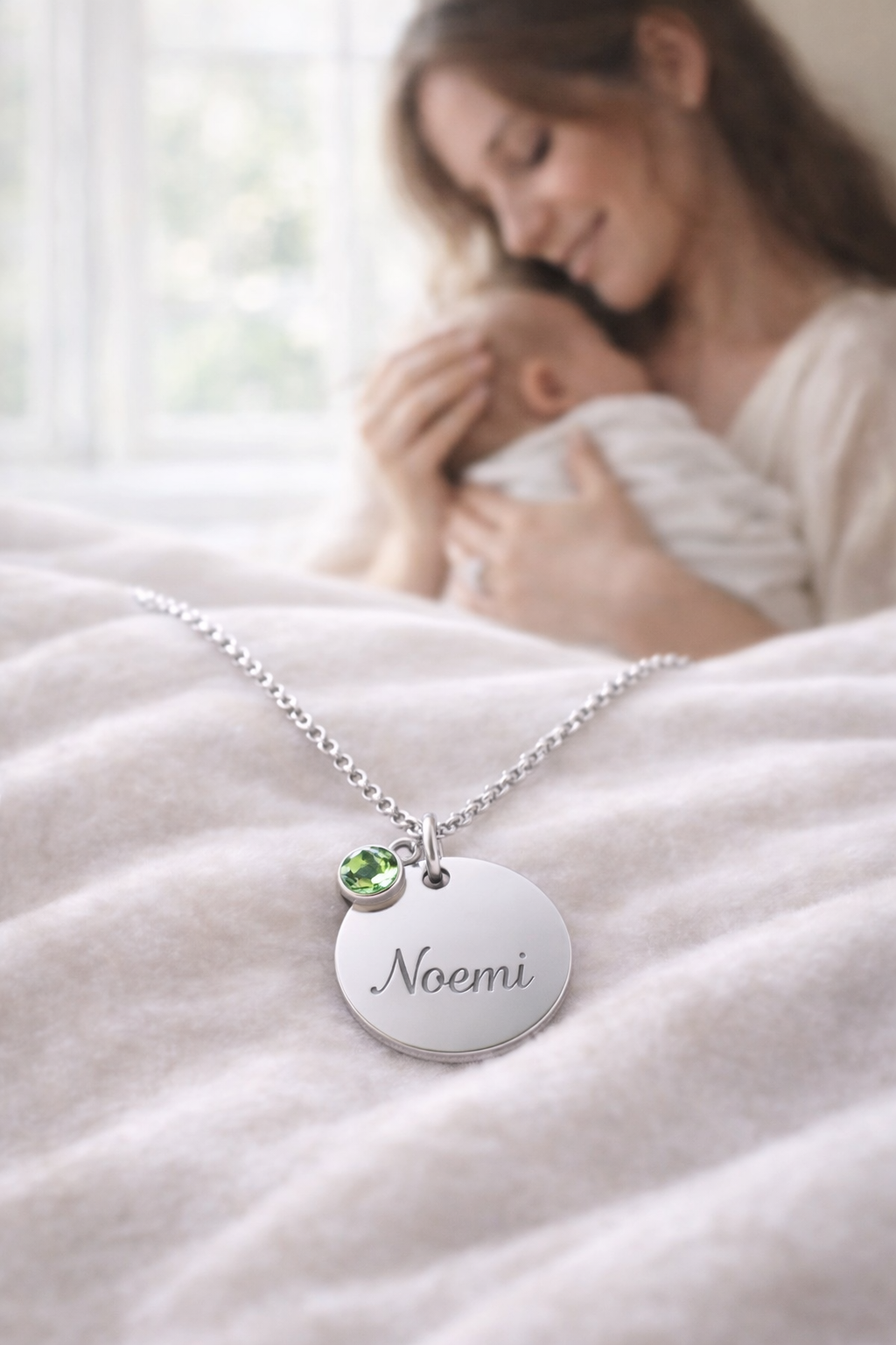 Collana Nome con Punto Luce Personalizzata — Birthstone