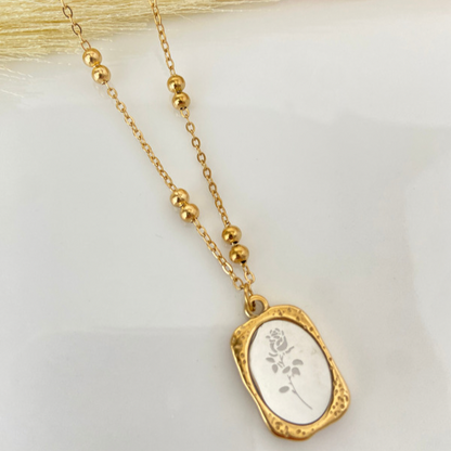 Collana Narciso