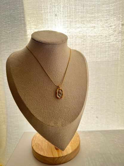 Collana Lara