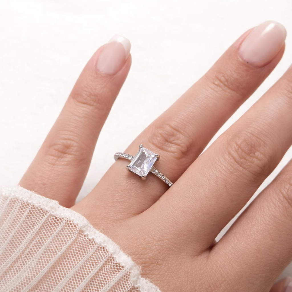 Anello Solitario