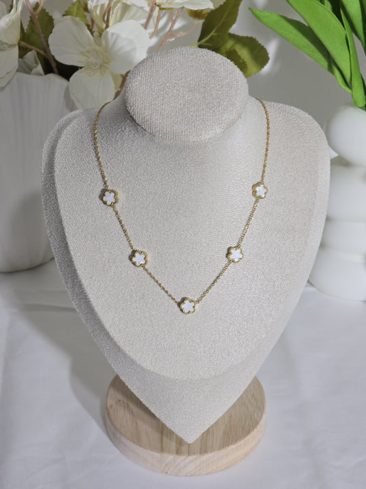 Collana Emliy
