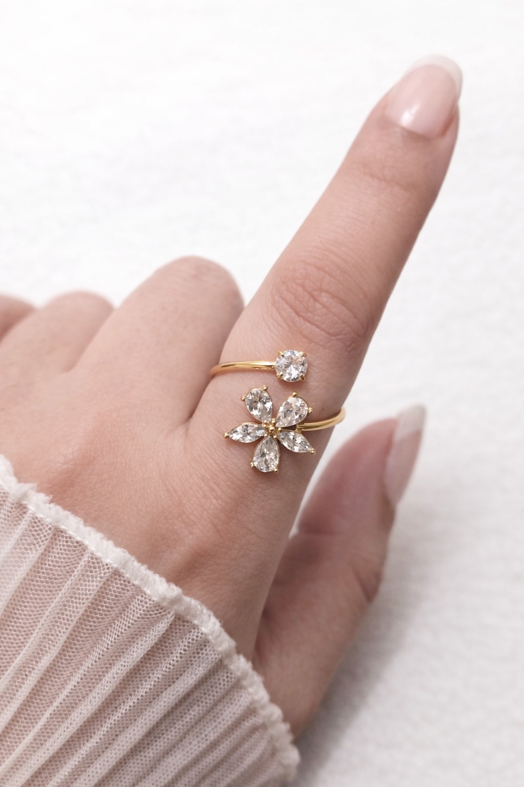 Anello Fiore Lumina