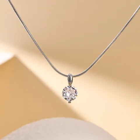 Collana Punto Luce Solitario