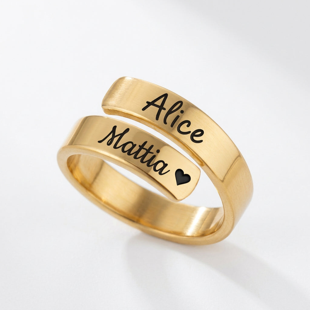 Anello abbraccio inciso